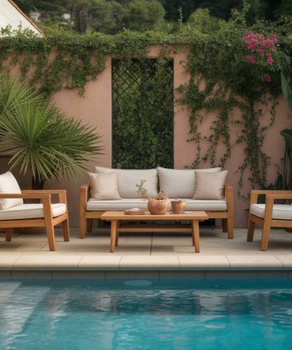 Comment bien choisir un mobilier de jardin résistant au chlore et au soleil pour l’espace piscine
